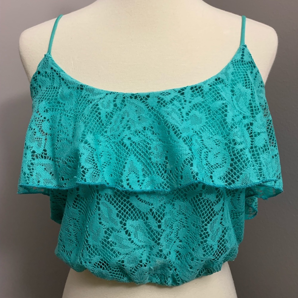 ✨TEAL LACE CROP TOP✨